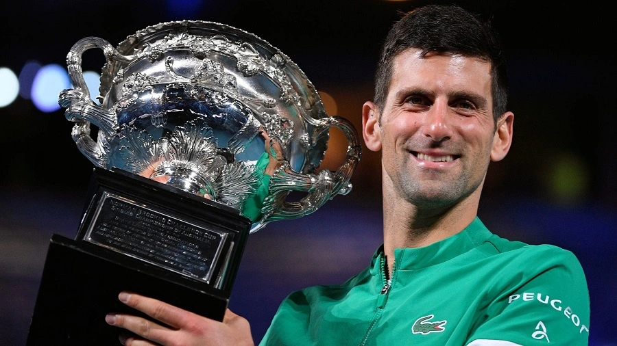 Alcaraz vs Djokovic: A Modern Tennis Rivalry