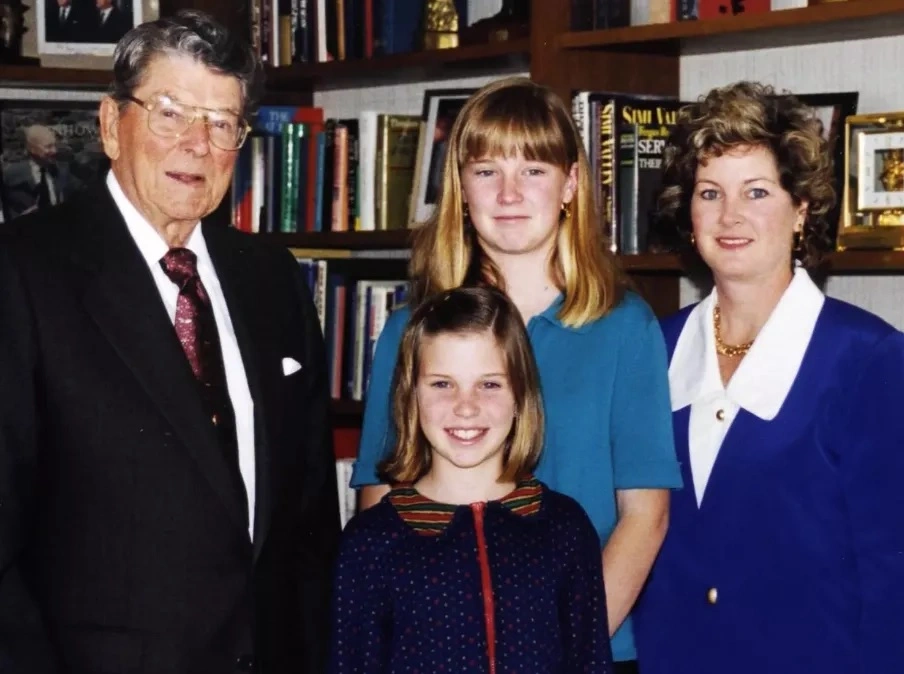 Who Is Susie Wiles’ Husband?