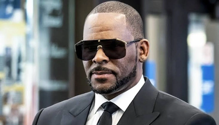 Why Did R. Kelly Lose His Fortune?